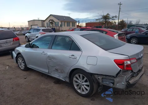 2012 Toyota Camry Hybrid Xle z USA, uszkodzony, nr VIN 4T1BD1FK8CU041190